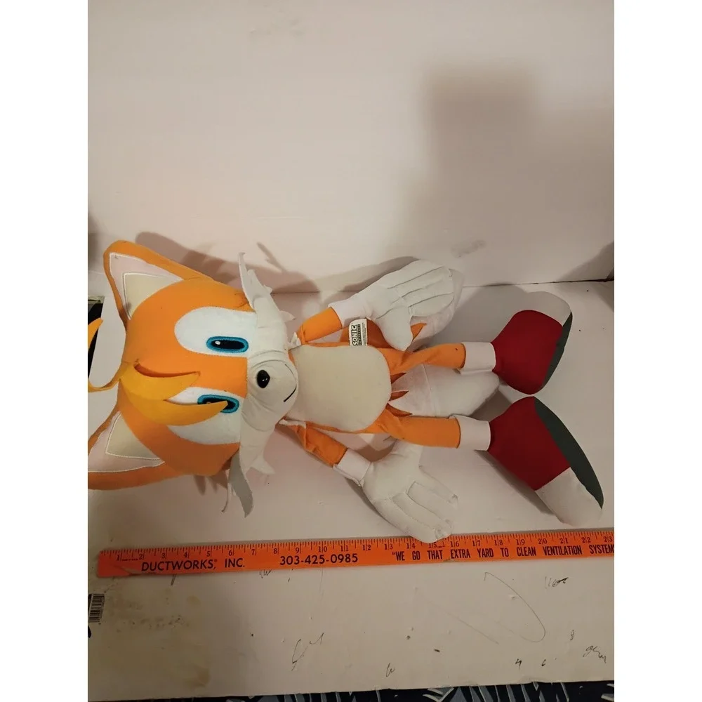 SONIC THE HEDGEHOG TAILS 23